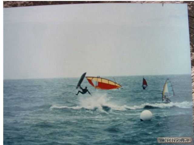 windsurf31.jpg