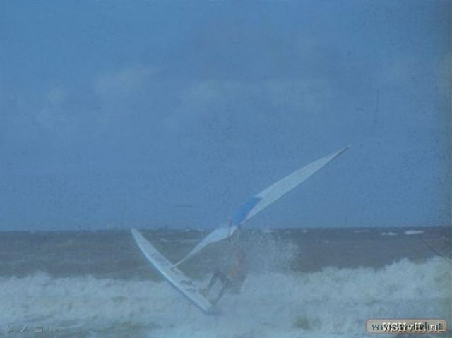 windsurf79.jpg