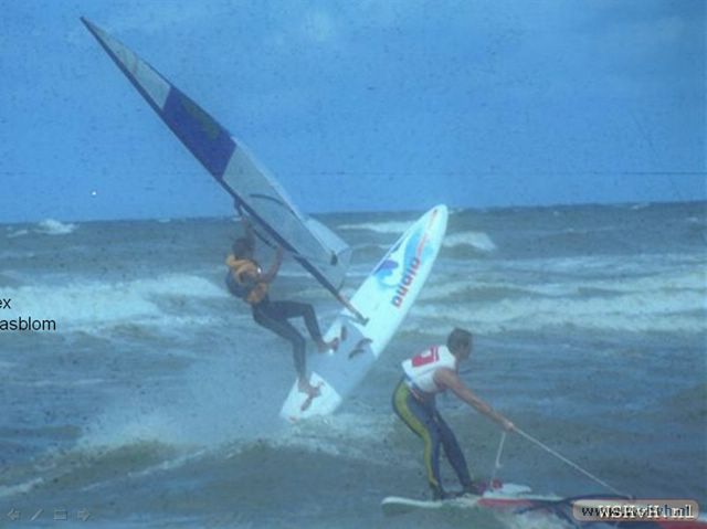 windsurf80.jpg